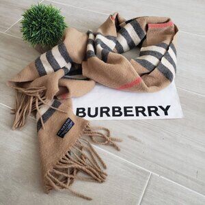 BURBERRY - Scarf